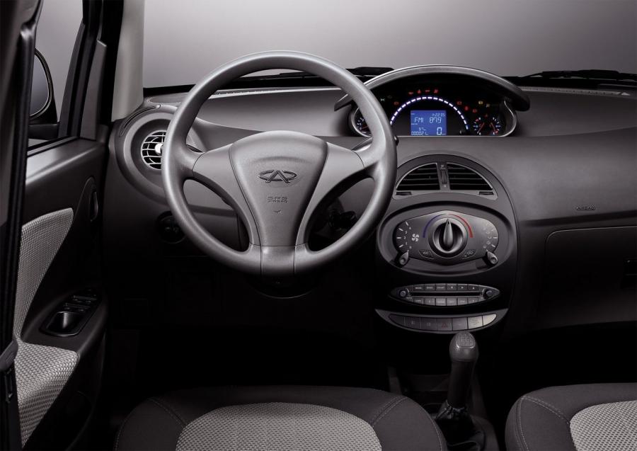  Chery Riich X1 2009 года  (фото 7 из 9)
